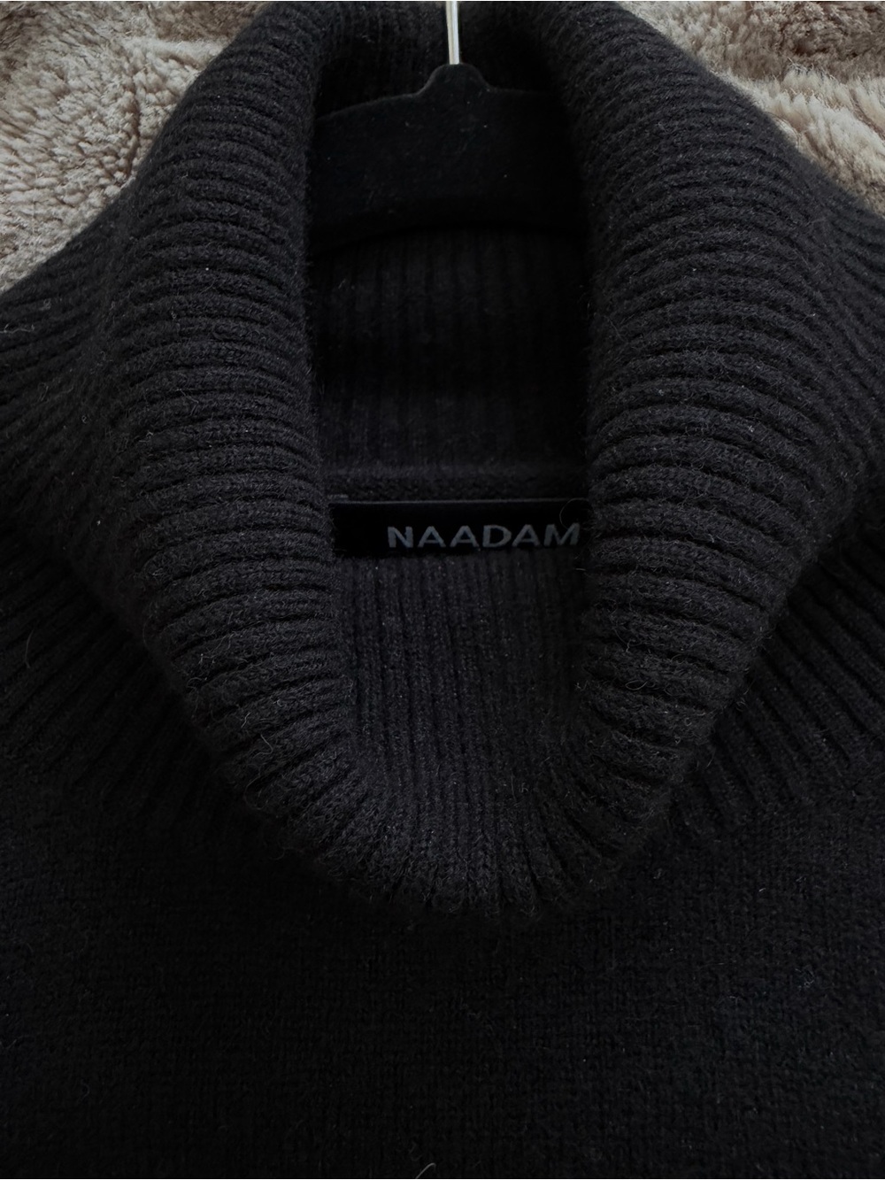 NAADAM Black Ribbed Turtleneck Cashmere Sweater